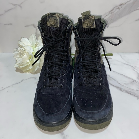 Nike Men's Sf Air Force 1 Black / Medium Olive Sneaker/Boot size 9 - Picture 5 of 17